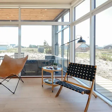 Ferienhaus Lovely In With Kitchen *