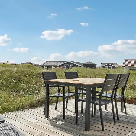 Holiday home Three-bedroom In Thisted